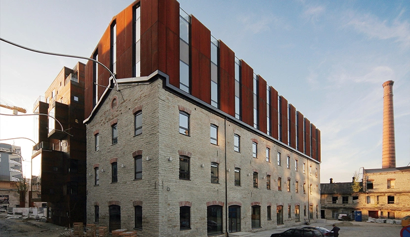 مراحل بازسازی ساختمان در تهران منطقه ۲۲